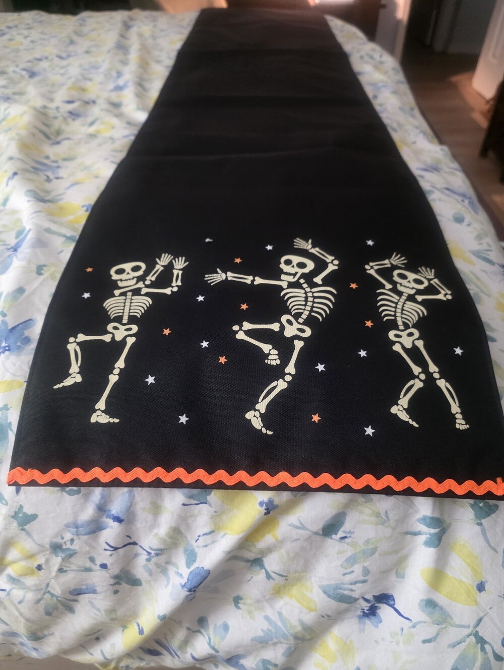 Mainstream International Black Dancing Skeletons Table Runner- Halloween